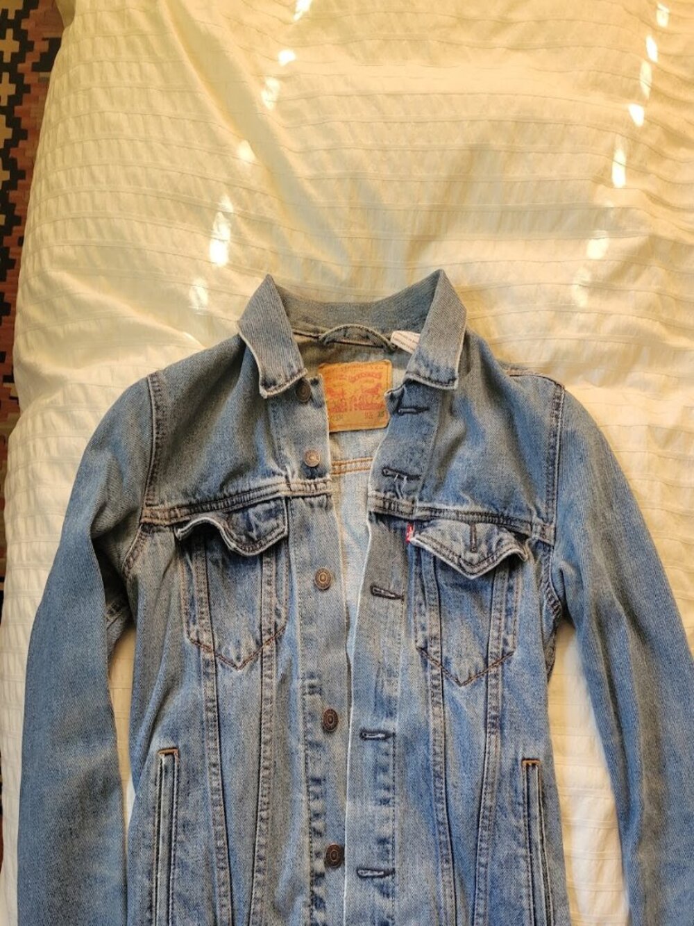 Levi oversized jean jacket - XS